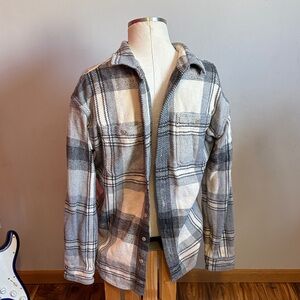 American Eagle Outfitters Men's Black and White Plaid Shirt Jacket MT